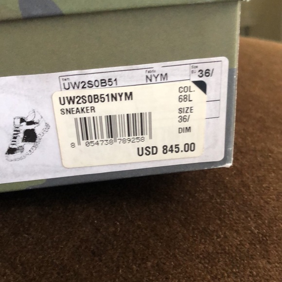 Authentic Valentino sneaker - Picture 6 of 9